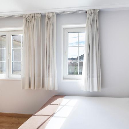 Hotel Alda Puerta Del Sol Віго Екстер'єр фото
